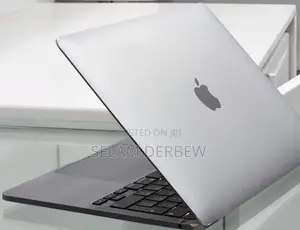 New Laptop Apple MacBook Pro M1 8GB Apple M1 Pro SSD 256GB