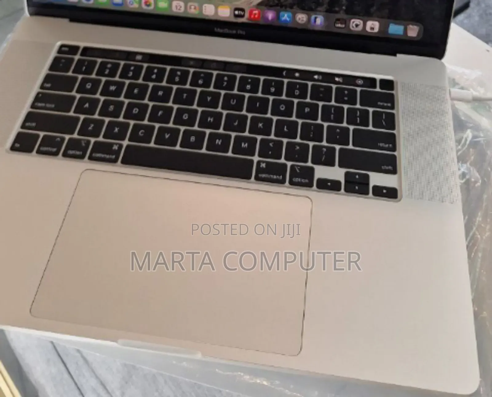 New Laptop Apple MacBook Pro 2019 16GB Intel Core I9 SSD 1T
