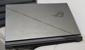 New Laptop Asus ROG Strix G17 32GB Intel Core I9 SSD 2T