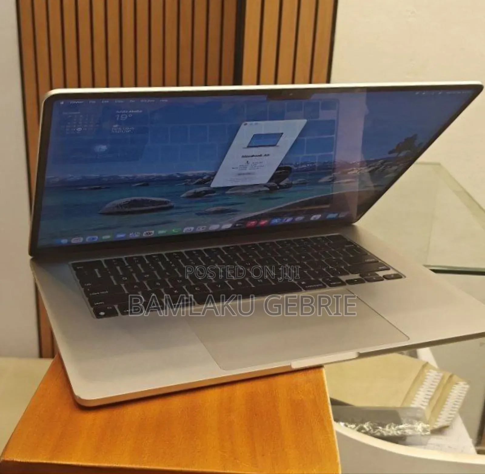 New Laptop Apple MacBook Air 2024 M3 15-Inch 8GB Apple M3 SSD 256GB