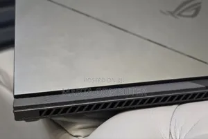 New Laptop Asus ROG Strix G17 32GB Intel Core I9 SSD 2T