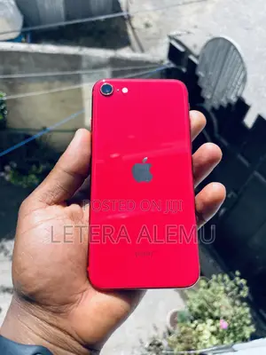 New Apple iPhone SE (2022) 64 GB Red