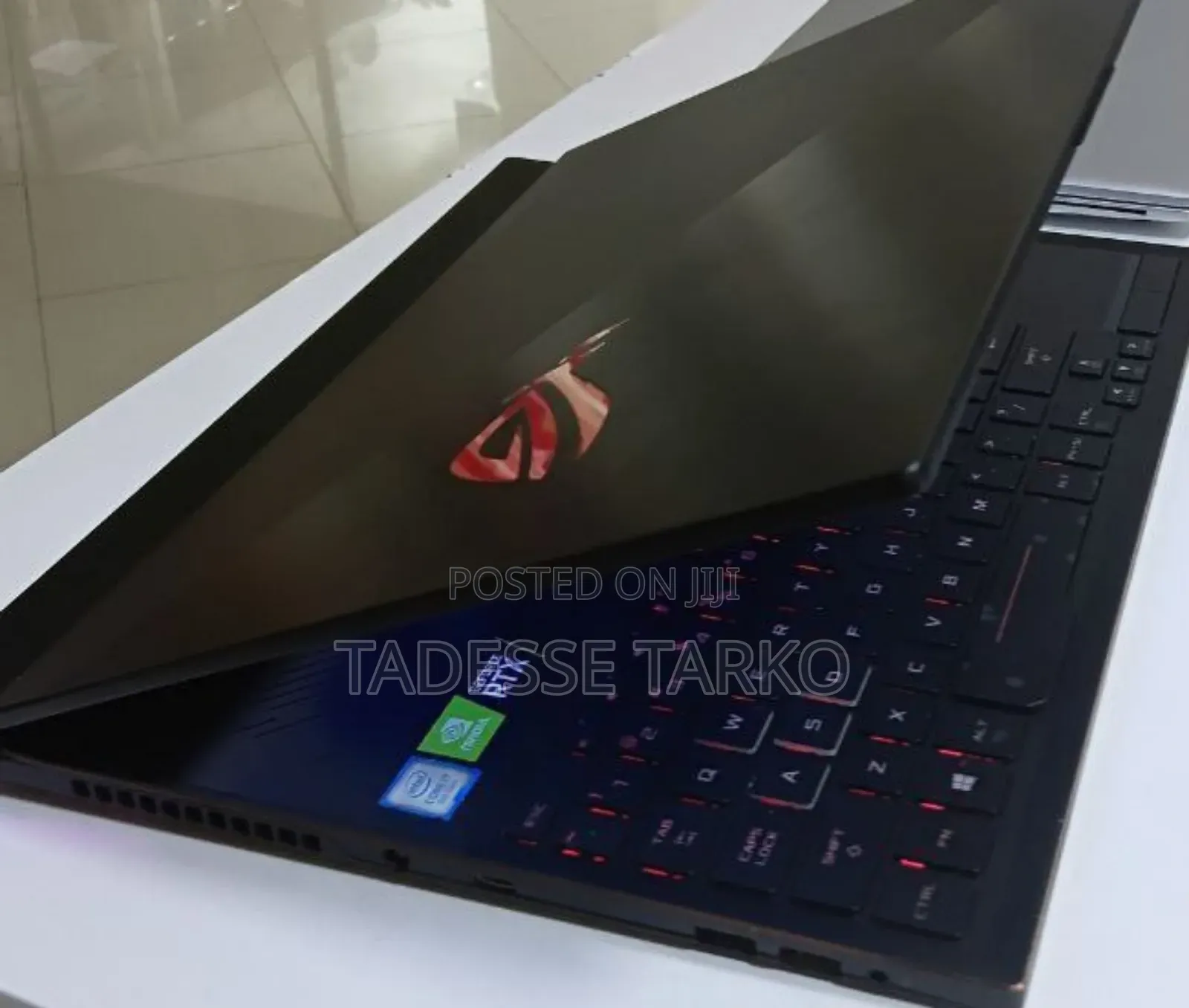 New Laptop Asus ROG Zephyrus G15 24GB Intel Core I7 SSD 2T
