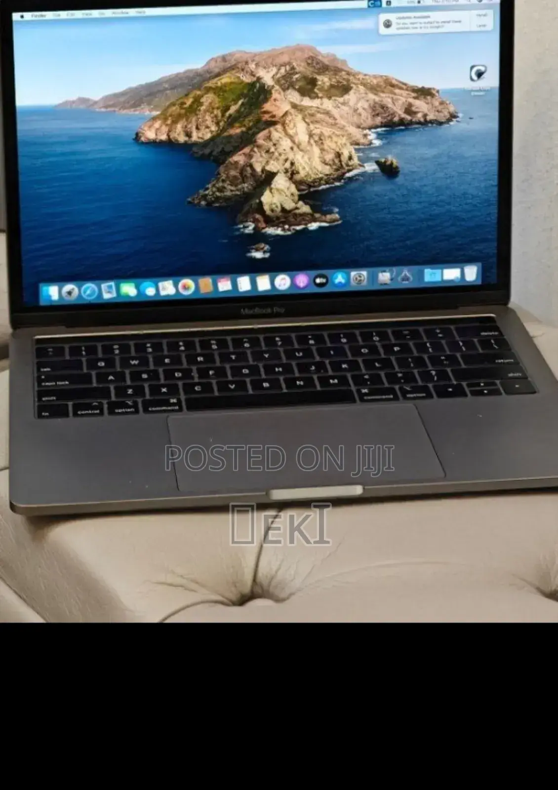 New Laptop Apple MacBook Pro 2019 16GB Intel Core I7 SSD 256GB