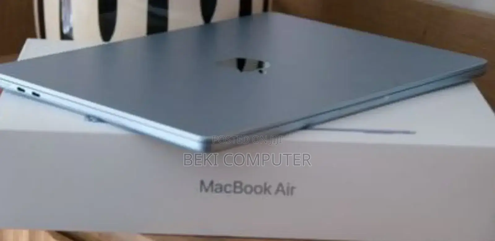 New Laptop Apple MacBook Air 2025 M4 13-Inch 16GB Apple M4 SSD 256GB