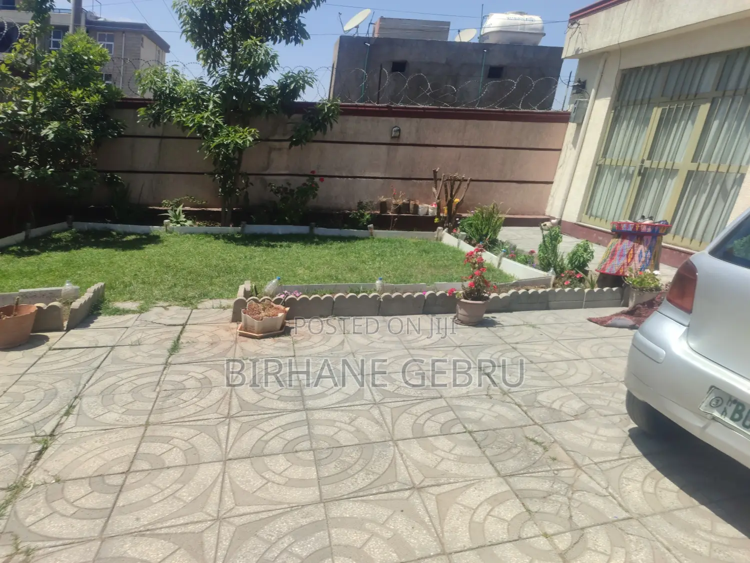 5bdrm Villa in Villa House, Yeka for sale