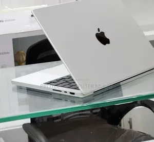 New Laptop Apple MacBook Pro M1 16GB Apple M1 SSD 512GB