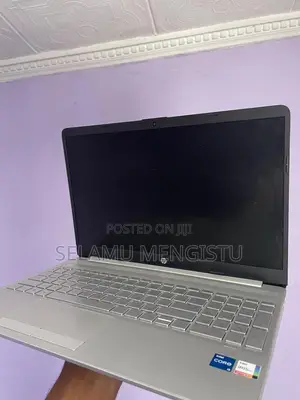 Laptop HP 15-Dw3031 16GB Intel Core I5 SSD 512GB