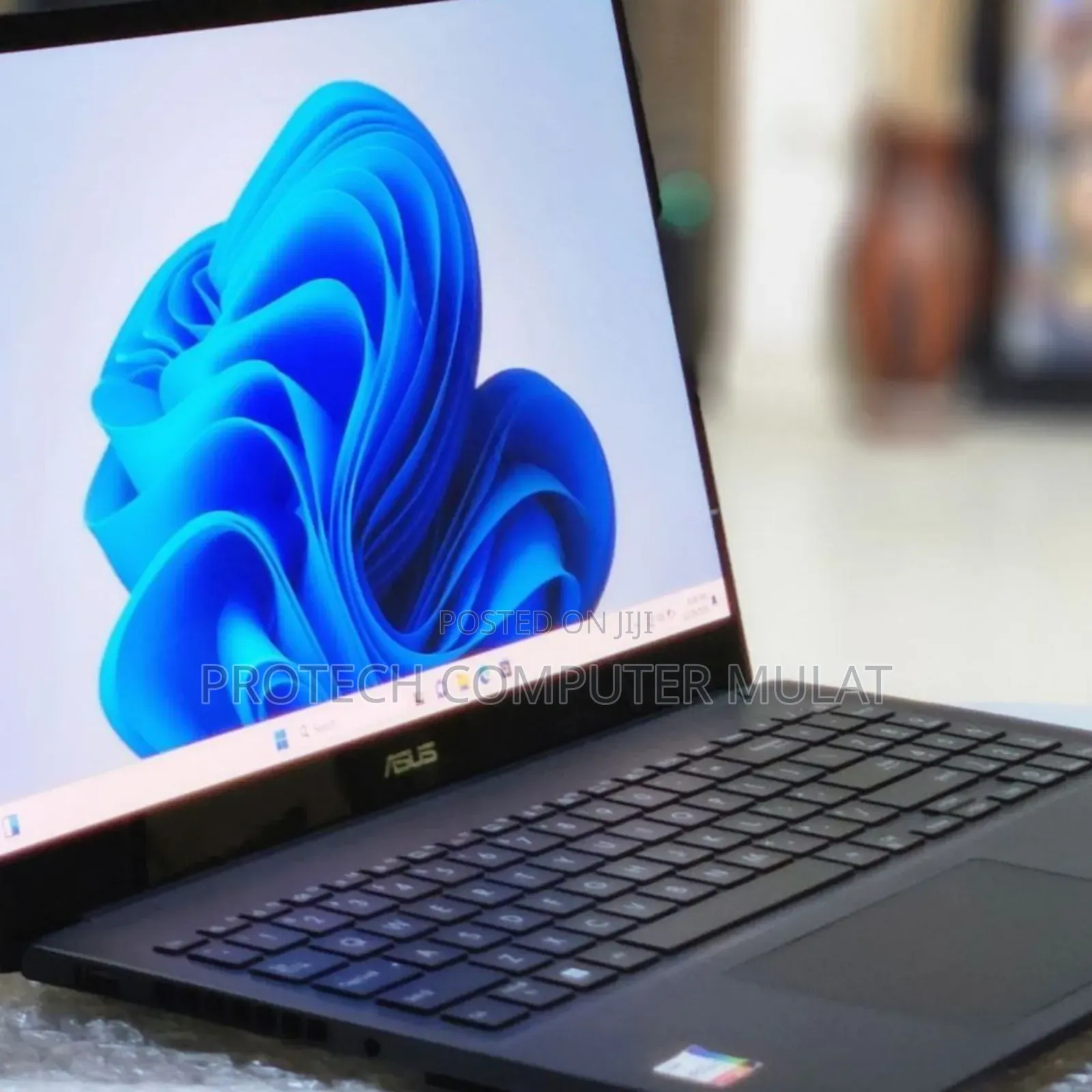 New Laptop Asus VivoBook 15 X505BA 16GB Intel Core I9 SSD 512GB