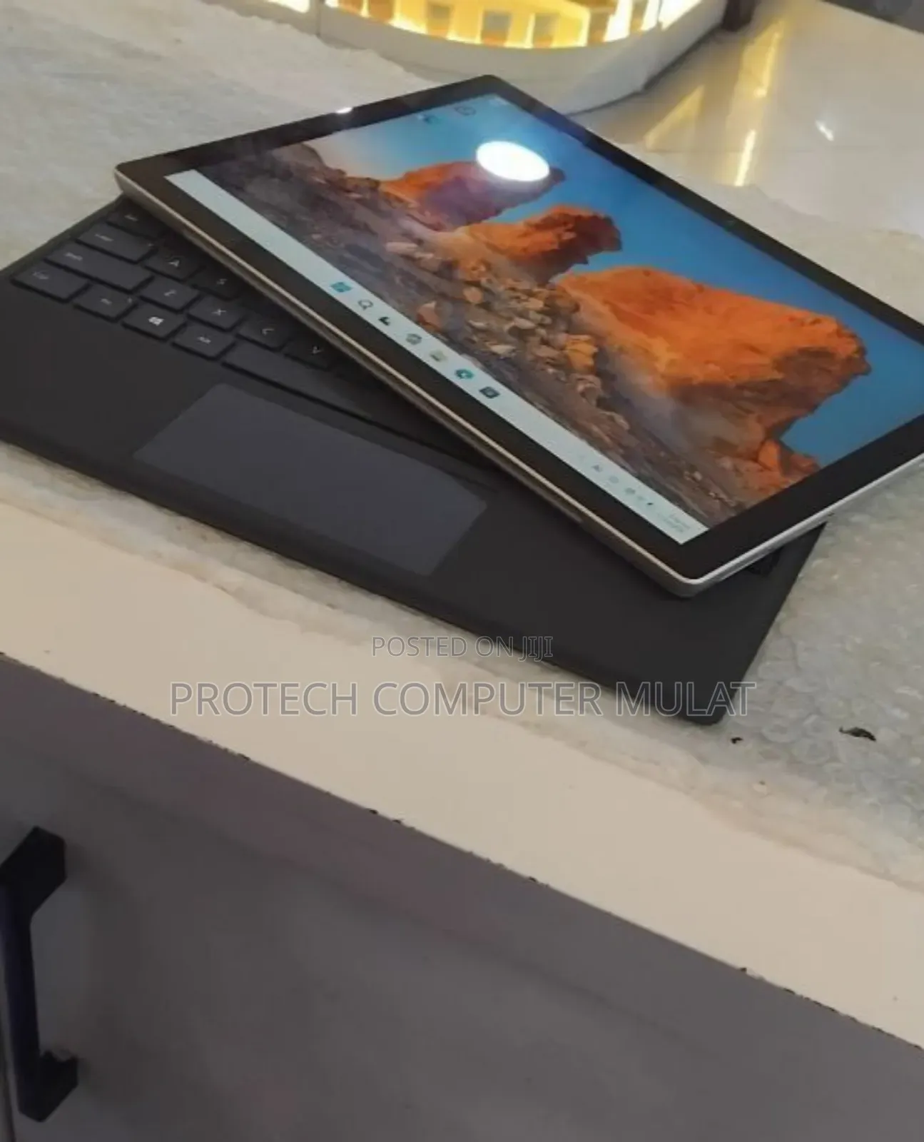 New Laptop Microsoft Surface Pro 7 16GB Intel Core I7 SSD 256GB