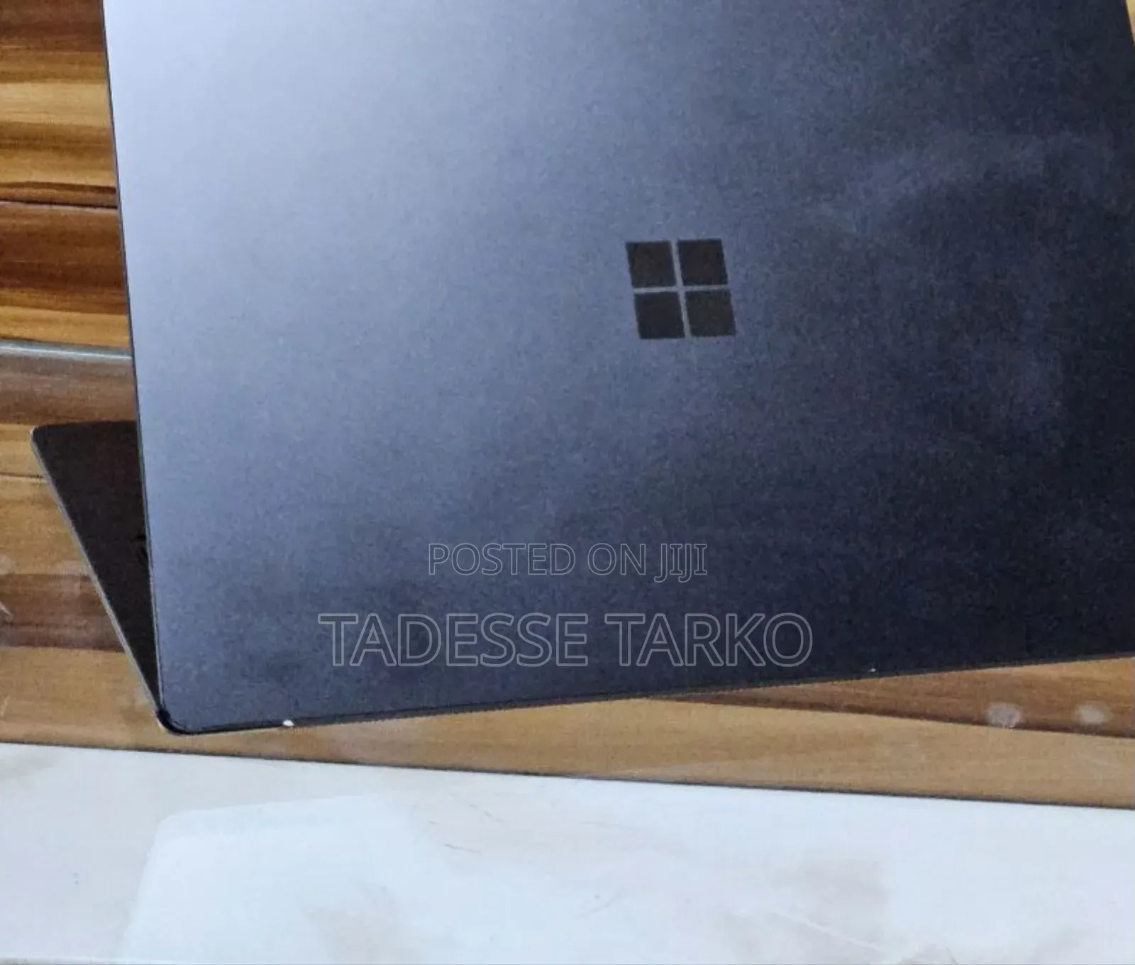New Laptop Microsoft Surface 16GB Intel Core I7 SSD 256GB