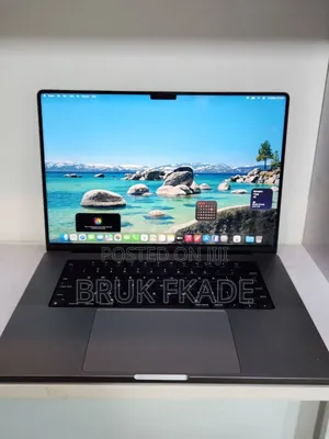 New Laptop Apple MacBook Pro M1 16GB Apple M1 Pro SSD 512GB