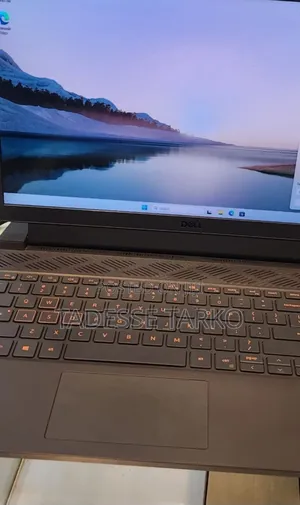 New Laptop Dell G15 5535 16GB Intel Core I7 SSD 512GB