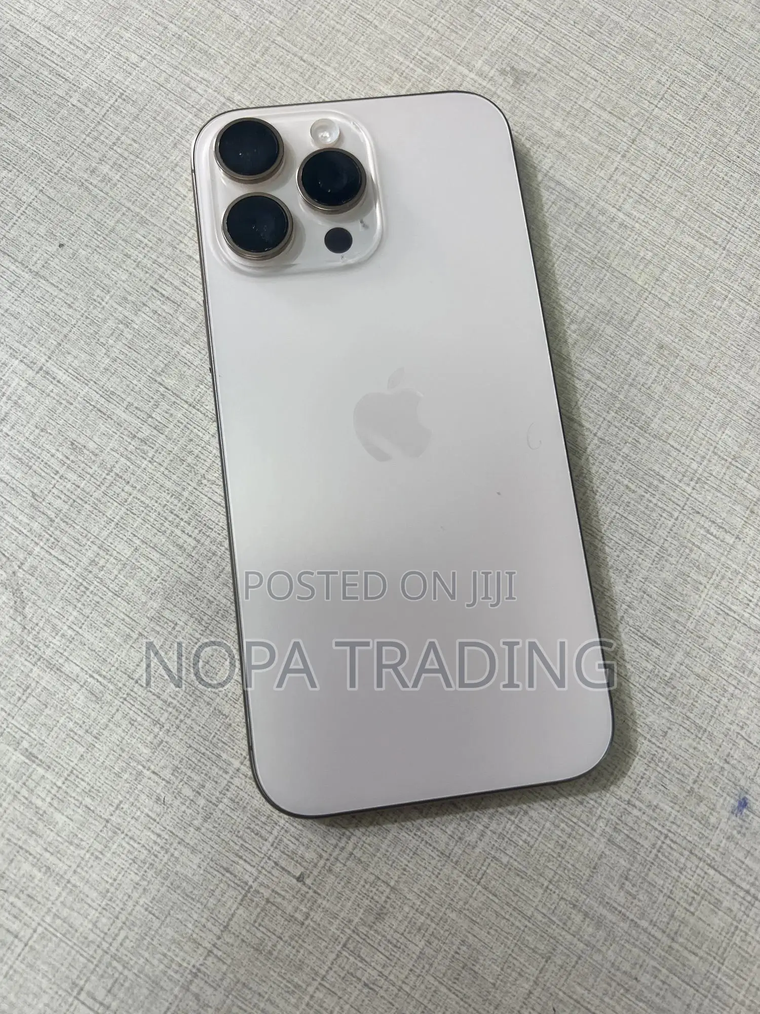 Apple iPhone 16 Pro Max 256 GB Gold