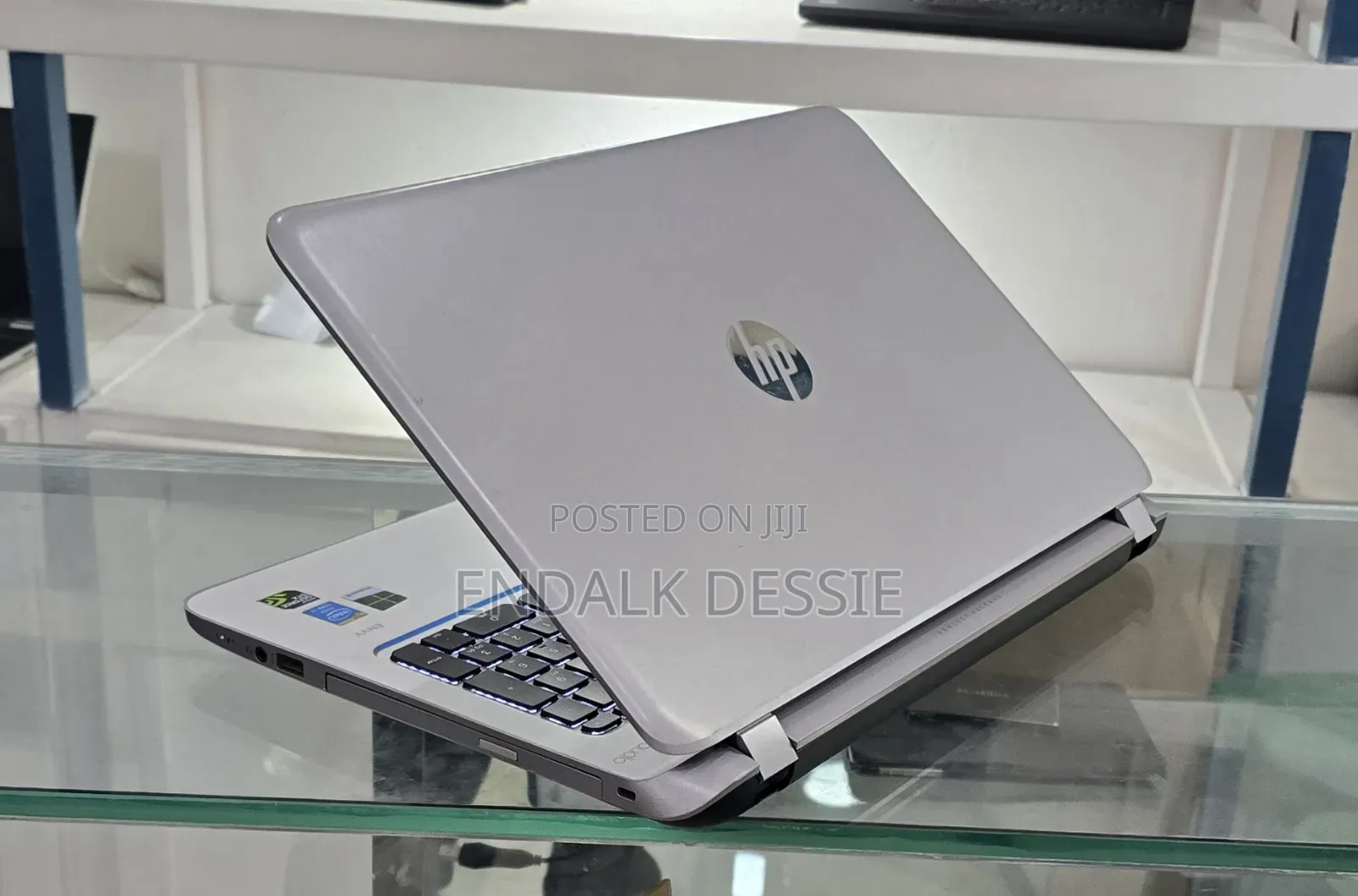 New Laptop HP Envy 15 8GB Intel Core I7 HDD 1T