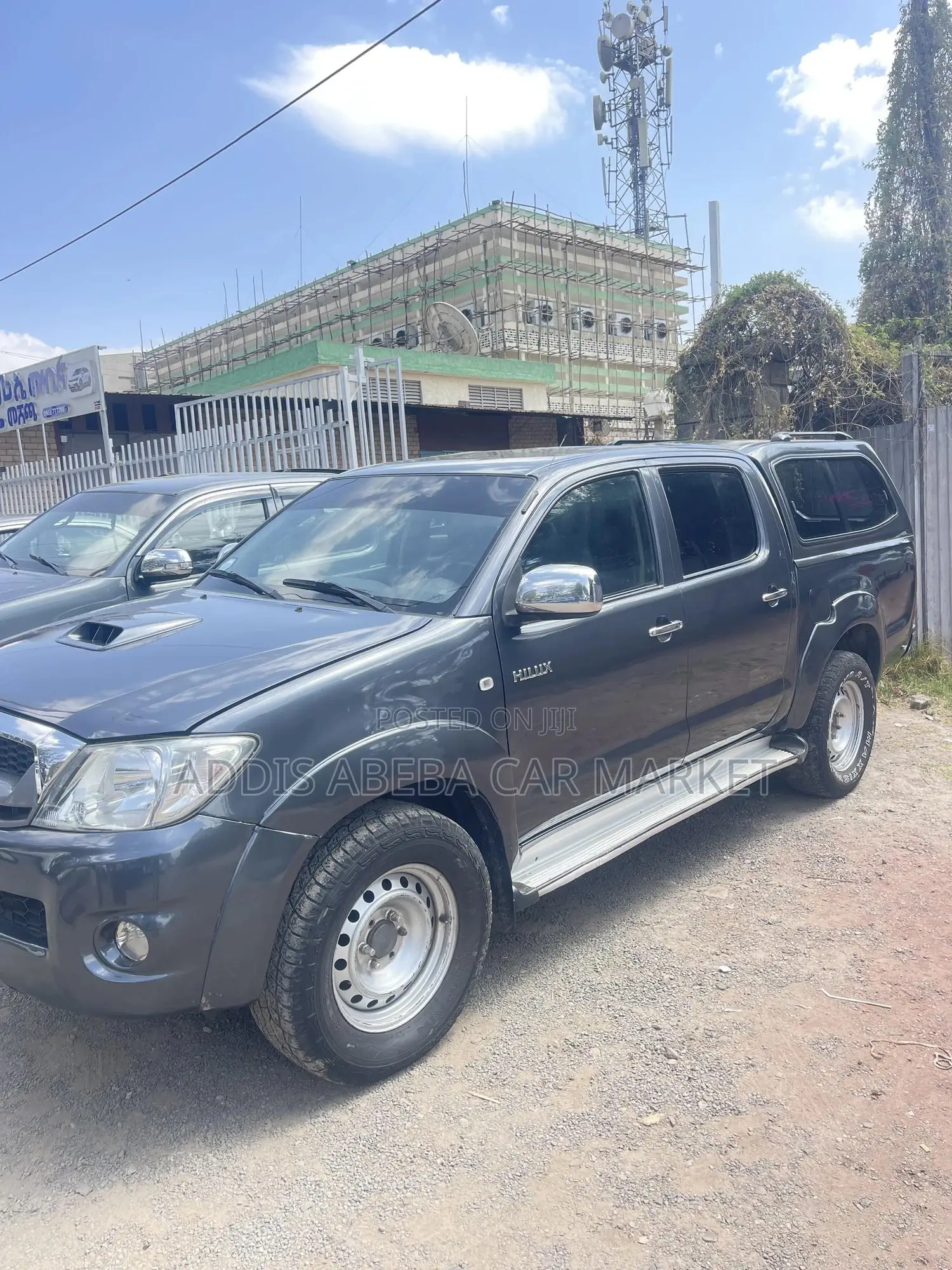 Toyota Hilux 2010 Gray
