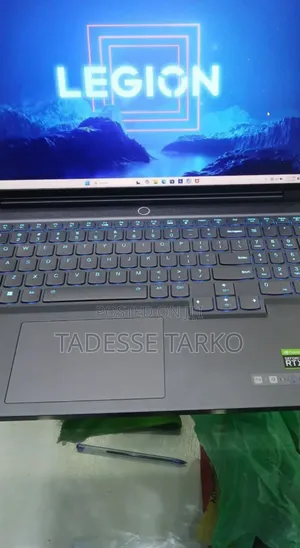 New Laptop Lenovo Lrgion 7i 16GB Intel Core I9 SSD 1T