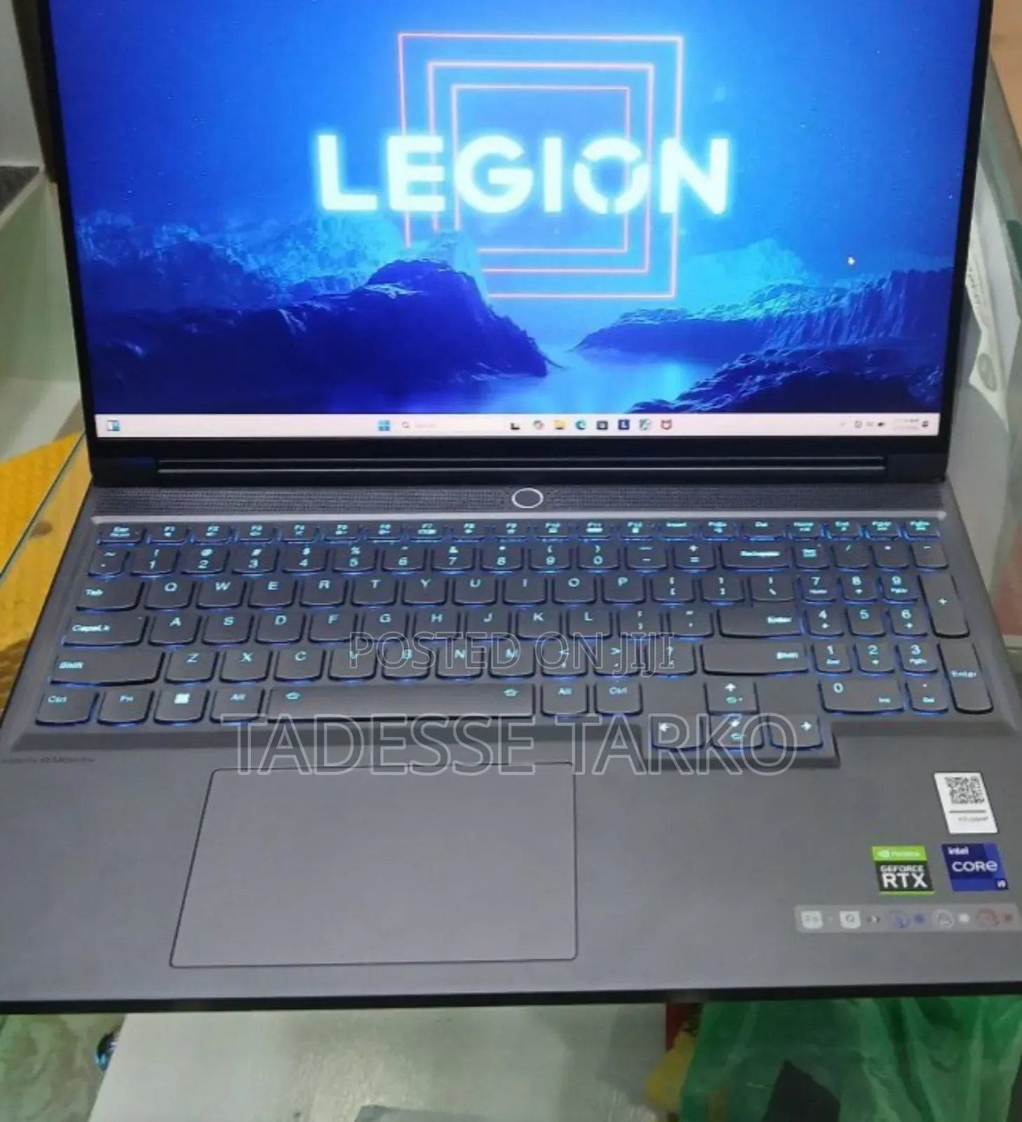 New Laptop Lenovo Lrgion 7i 16GB Intel Core I9 SSD 1T