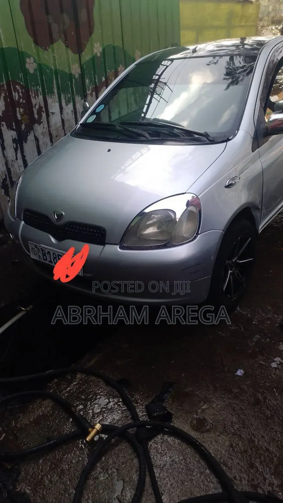 Toyota Vitz 2001 Silver