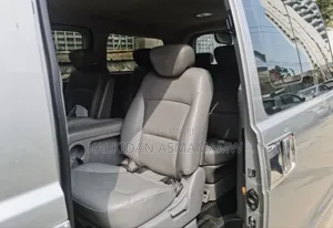 Hyundai Starex 2015 Grey