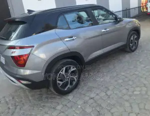 Hyundai Creta 2023 Silver