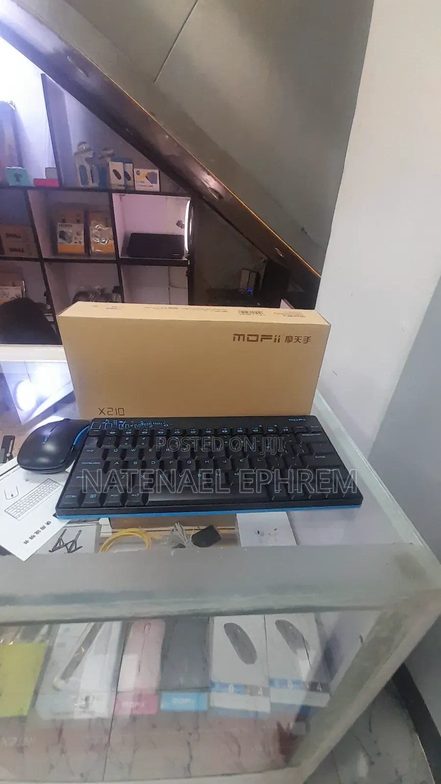 Mofii Wireless Mouse Keyboard Combo