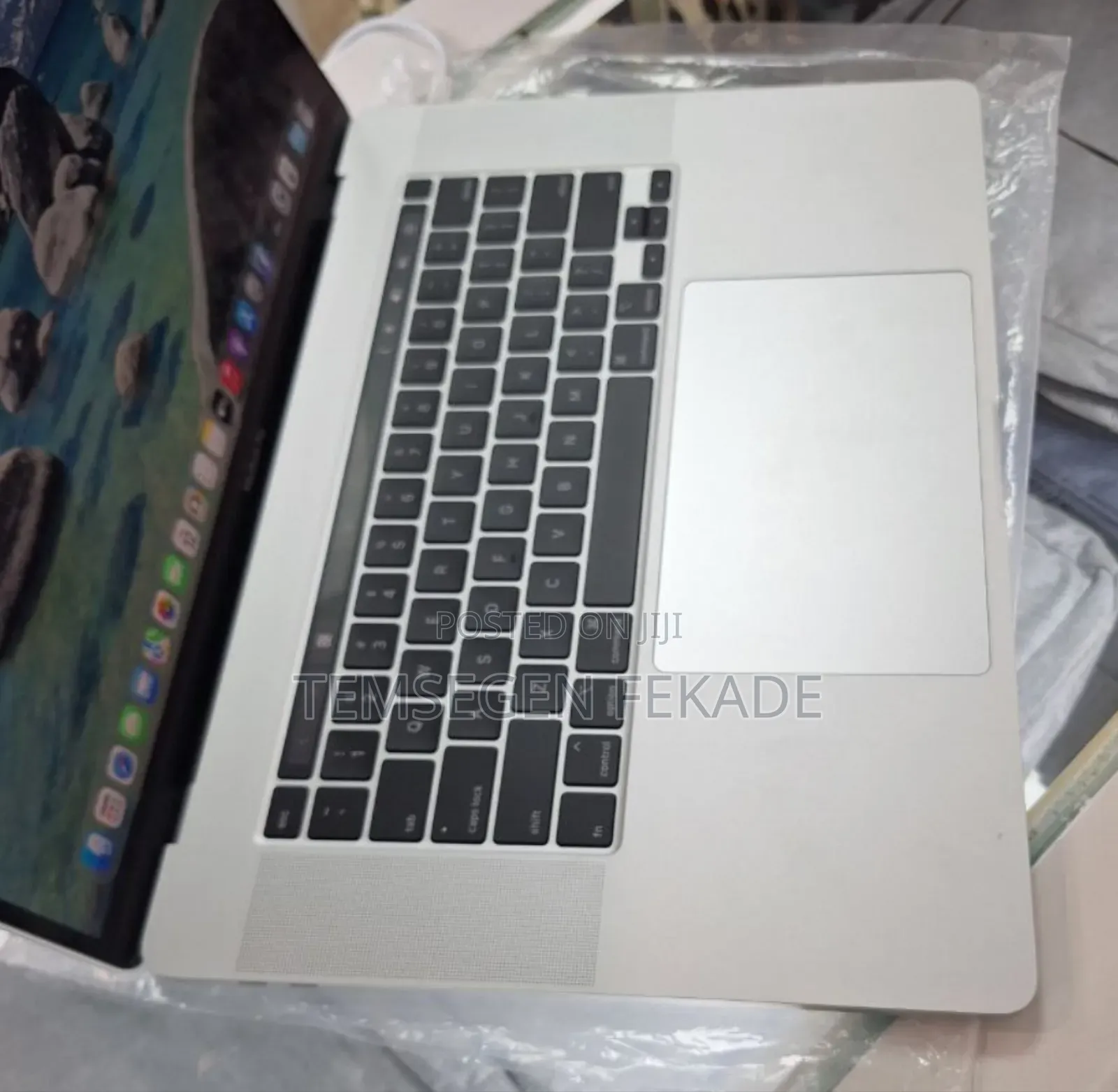 New Laptop Apple MacBook Pro 2019 64GB Intel Core I9 SSD 1T