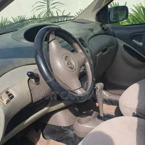 Toyota Platz 2005 Blue