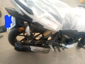 New TVS Apache 180 RTR 2024 White