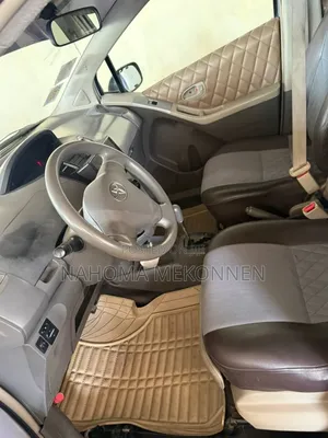 Toyota Yaris 2009 Pink