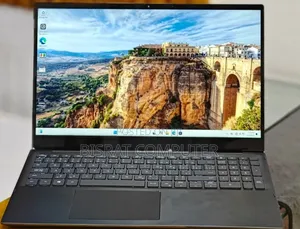 New Laptop Dell Inspiron 17 1750 16GB Intel Core I7 SSD 512GB