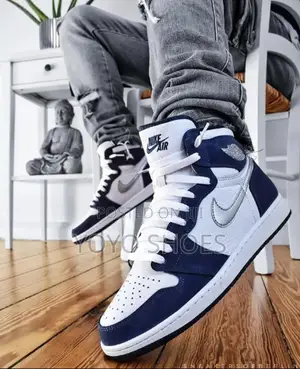 Nike Air Jordan 1 Retro High Co.Jp Mid Night Navy Shoes
