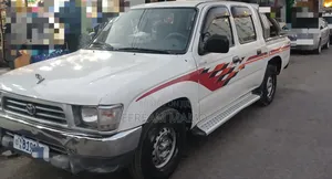 Toyota Hilux 1999