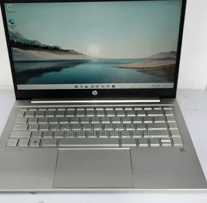 New Laptop HP Pavilion 14 8GB Intel Core I3 SSD 256GB