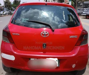 Toyota Yaris 2010 Red