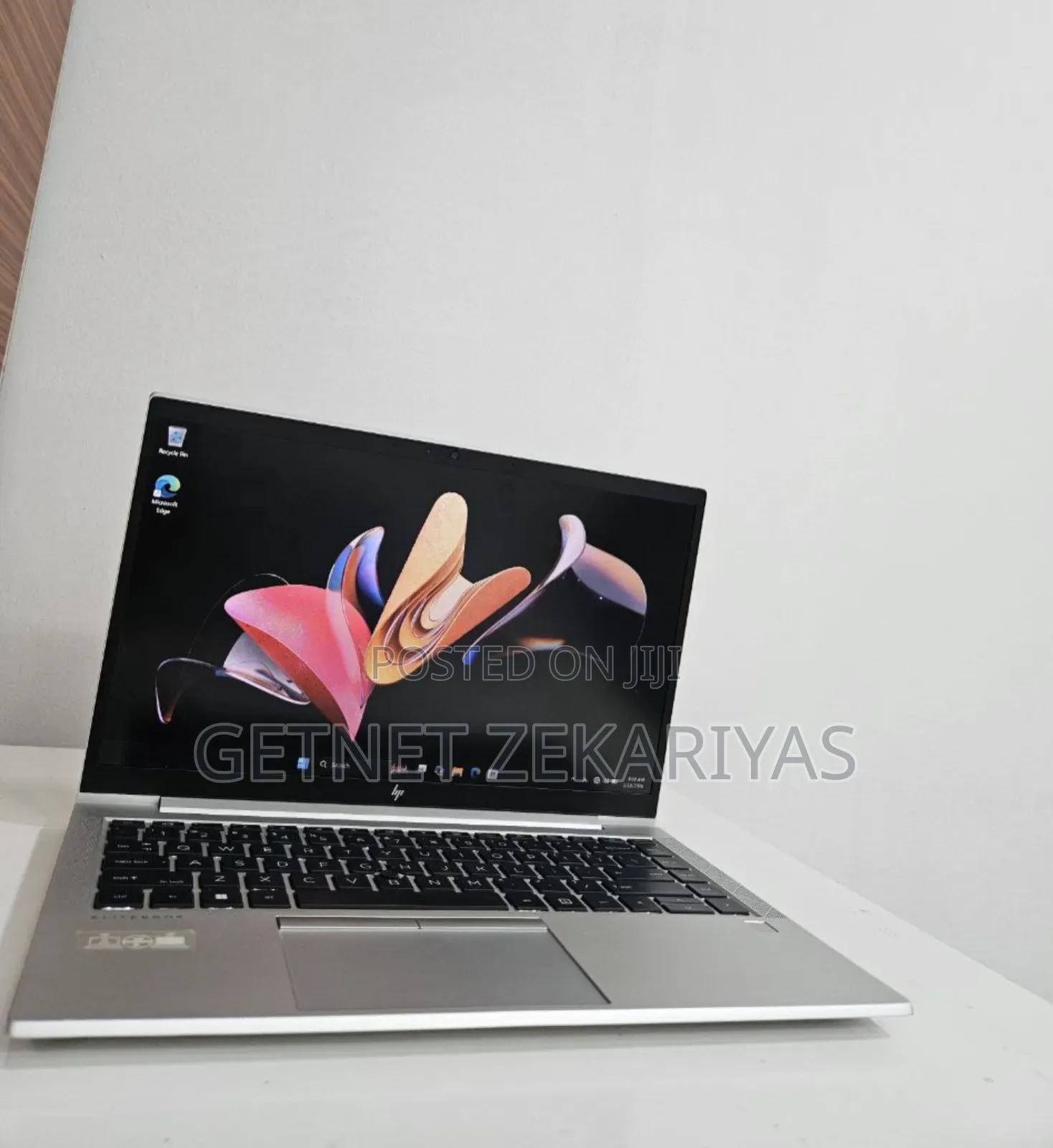 New Laptop HP EliteBook 845 G8 16GB AMD Ryzen 5 SSD 512GB