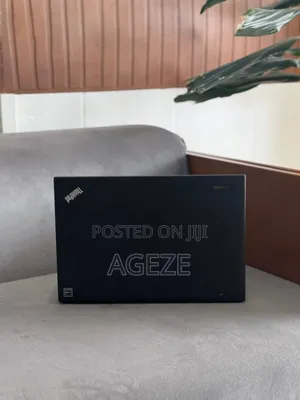 Laptop Lenovo Chromebook C330 8GB Intel Core I5 SSD 256GB