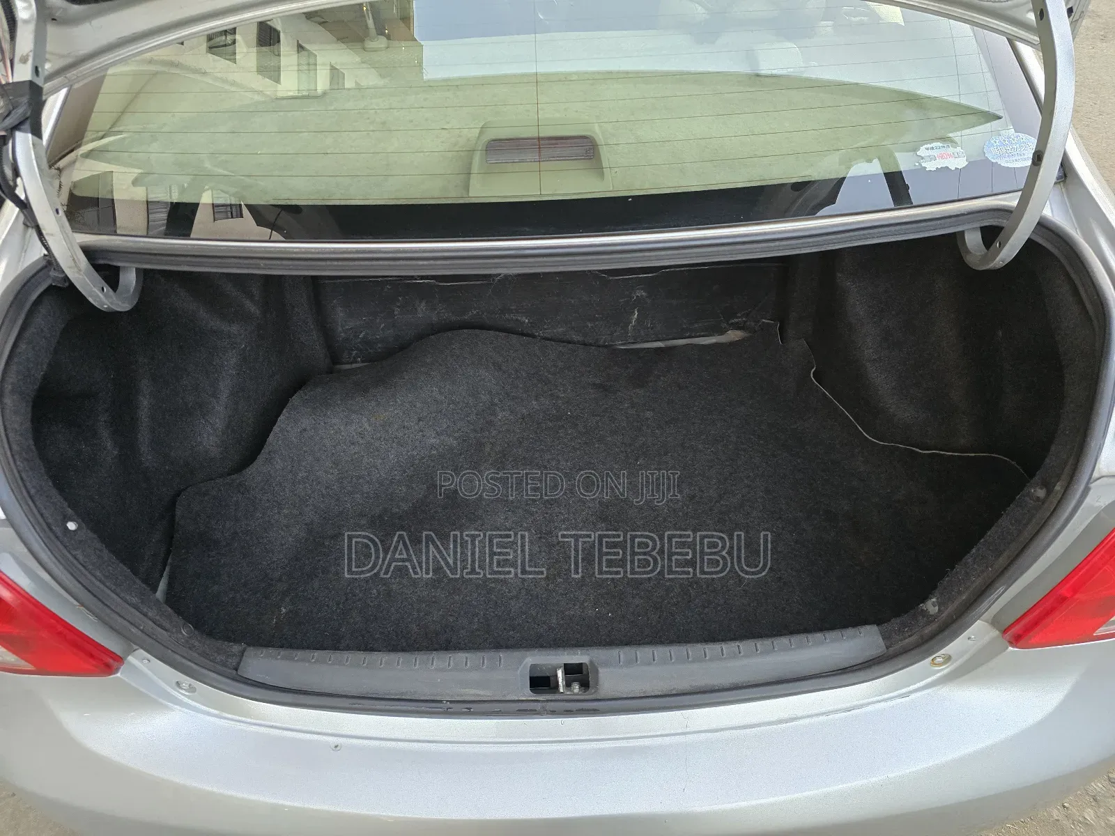 Toyota Yaris 2010 Silver