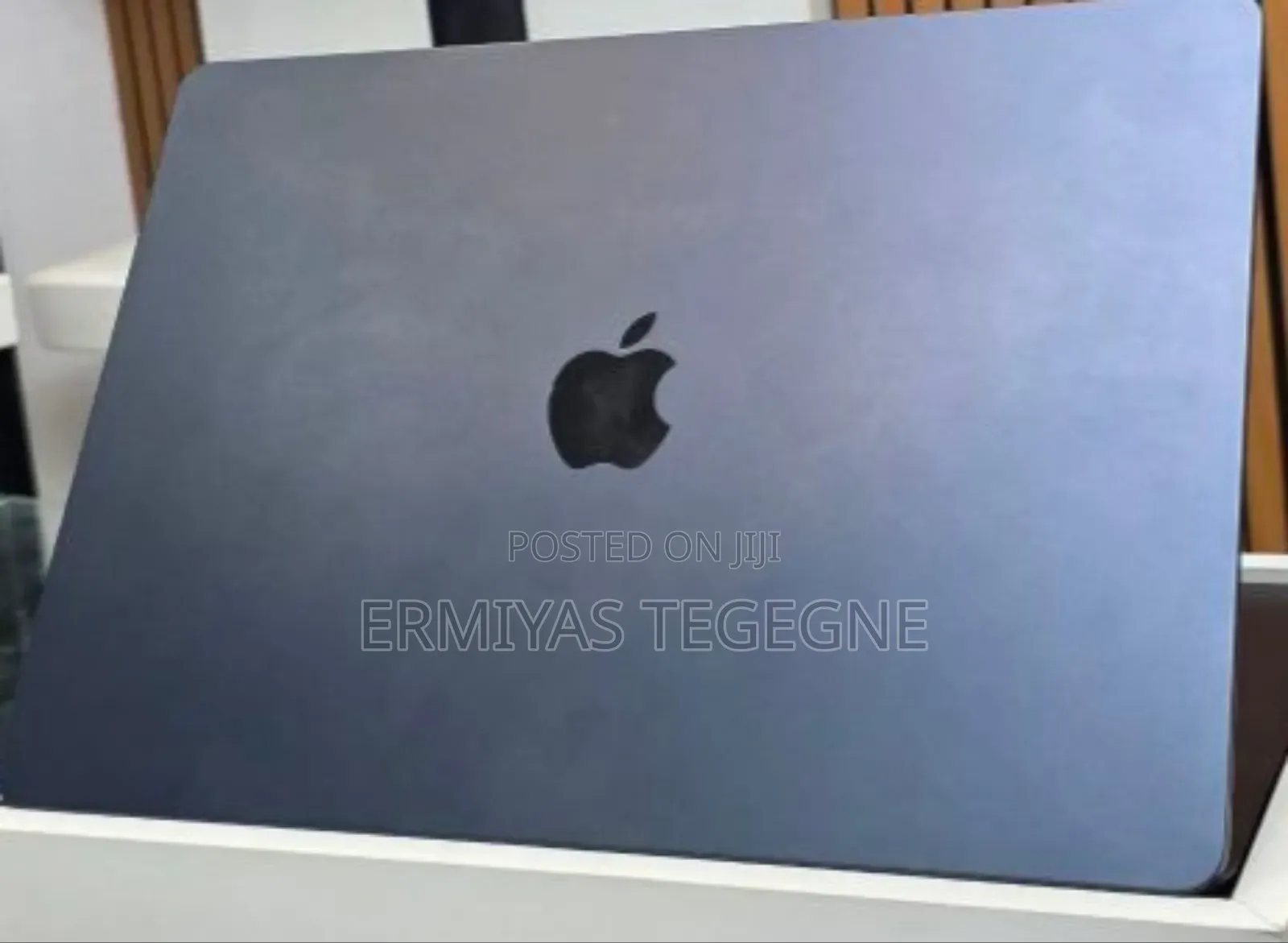 New Laptop Apple MacBook Pro M1 16GB Intel Core I5 SSD 512GB