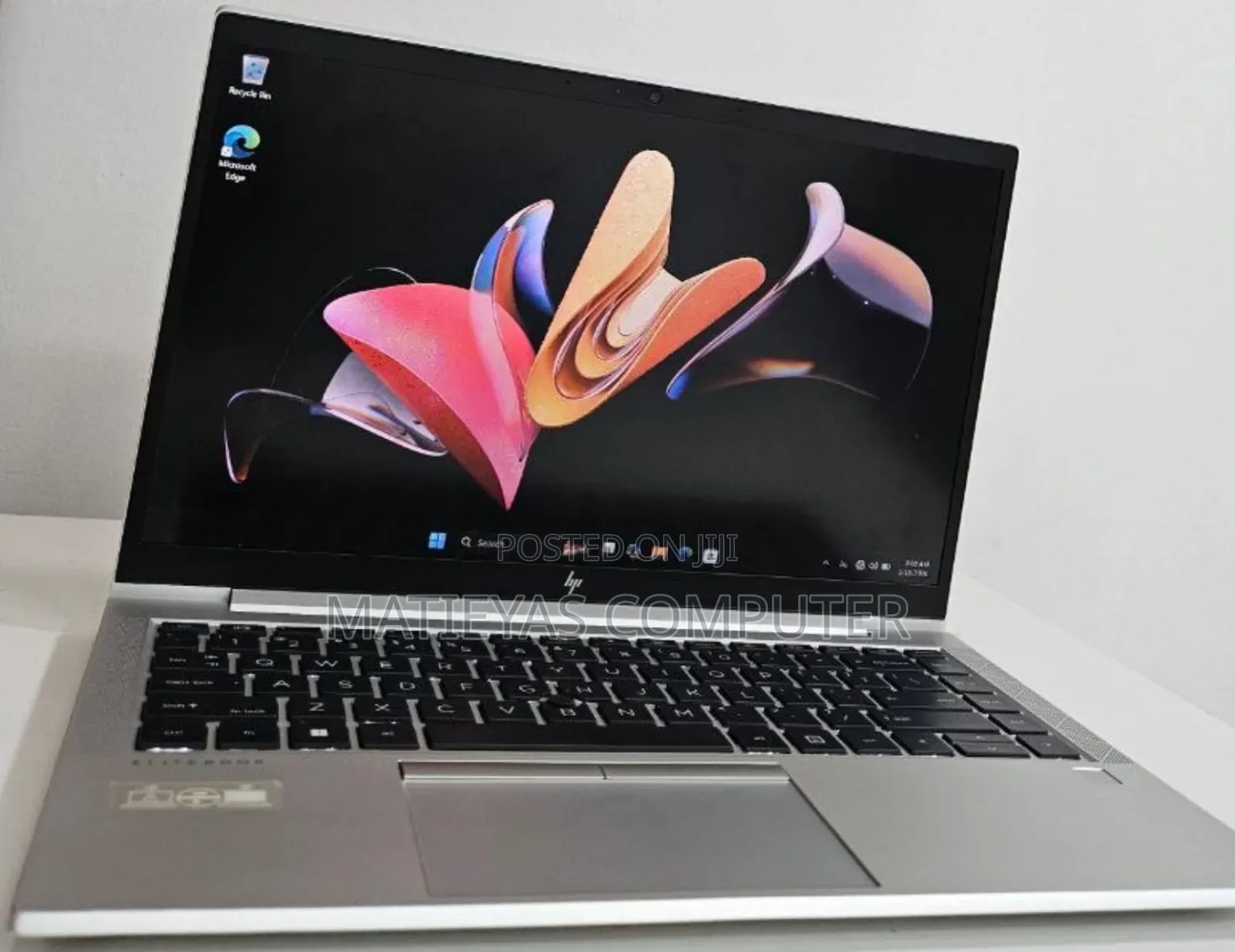 New Laptop HP EliteBook 845 G11 16GB AMD Ryzen 5 SSD 512GB