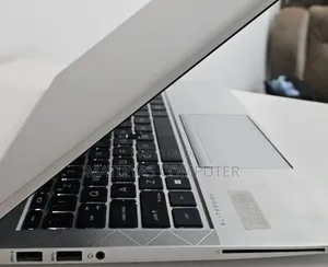 New Laptop HP EliteBook 845 G11 16GB AMD Ryzen 5 SSD 512GB