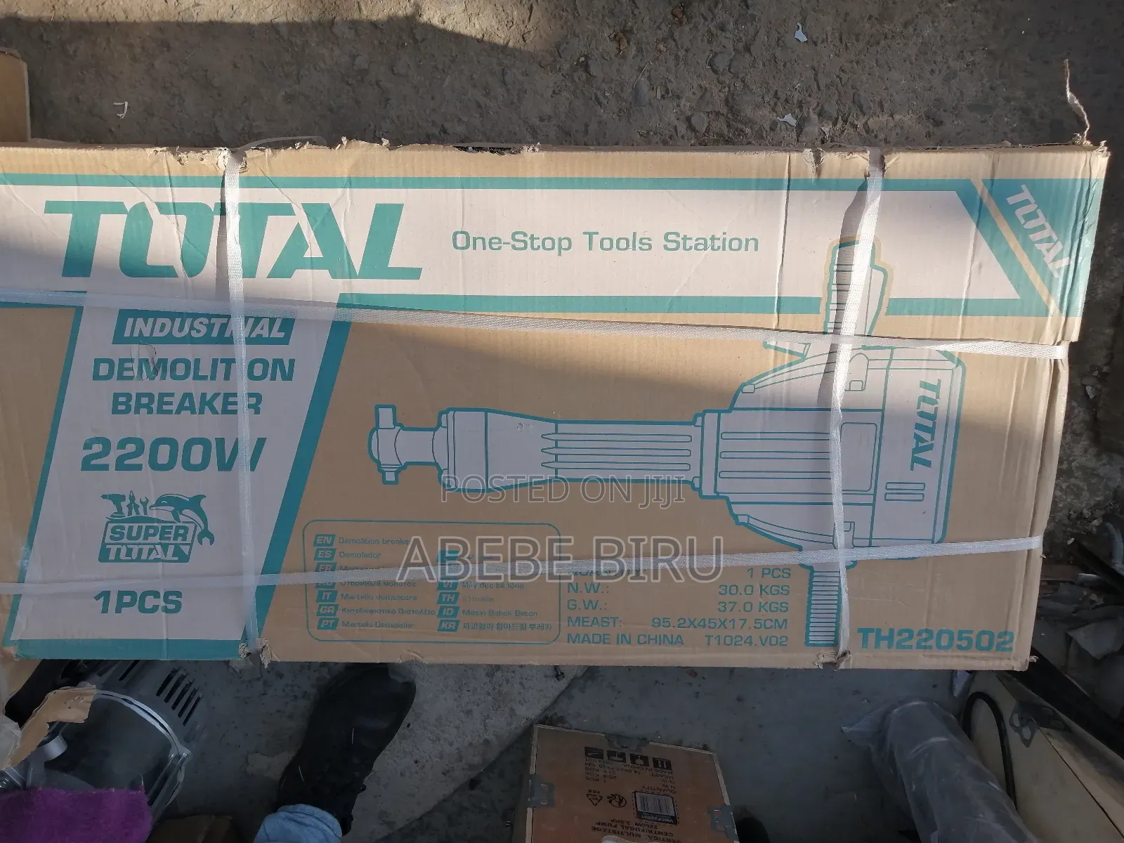 Total 2200w Demolition Hammer