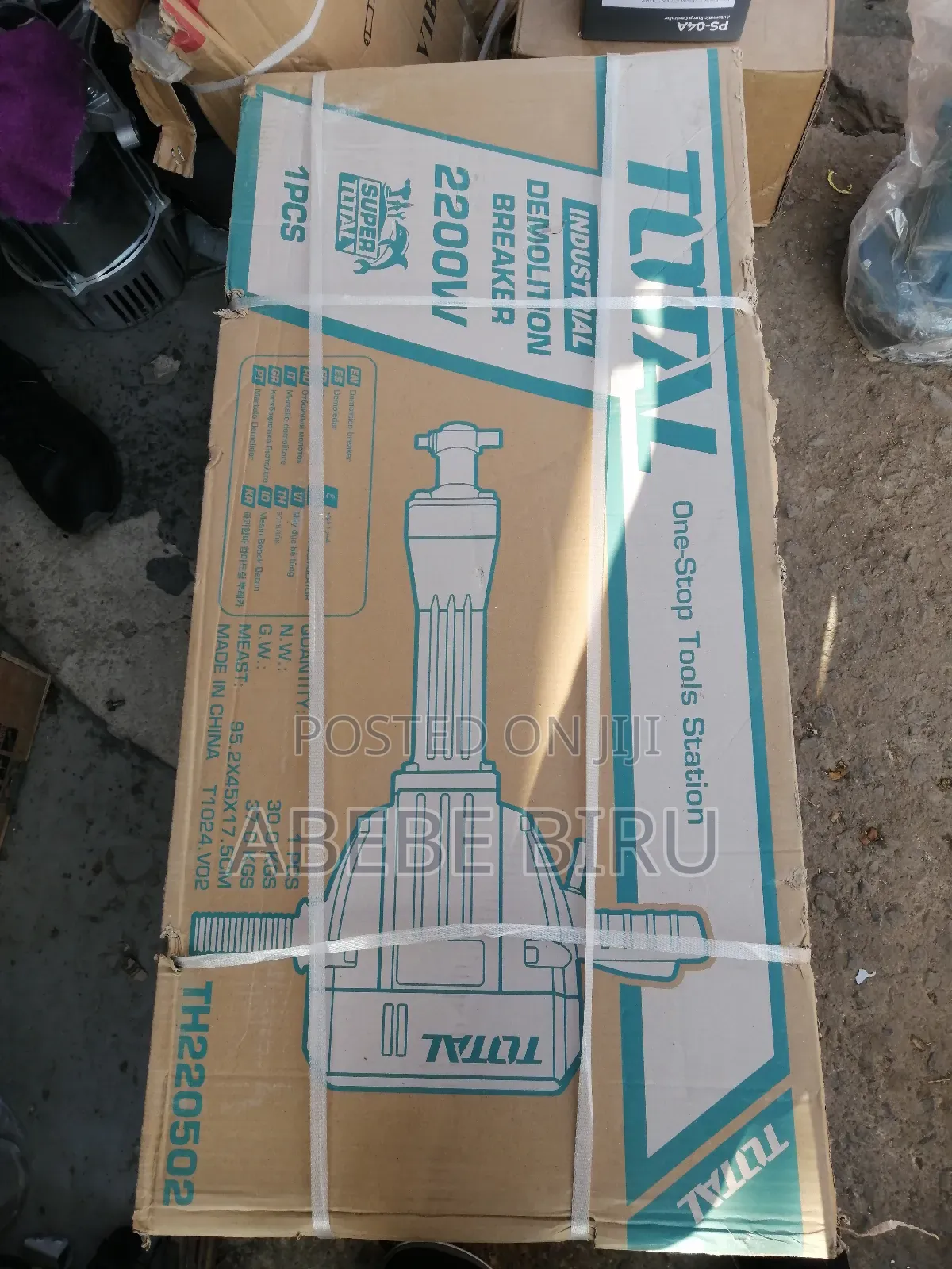 Total 2200w Demolition Hammer