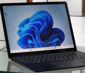 New Laptop Microsoft Surface 16GB Intel Core I7 SSD 512GB