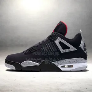 Nike Air Jordan 4 Retro Sneakers Black/Cemnet Color Fashion Sneaker