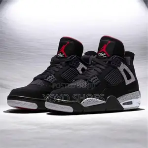 Nike Air Jordan 4 Retro Sneakers Black/Cemnet Color Fashion Sneaker
