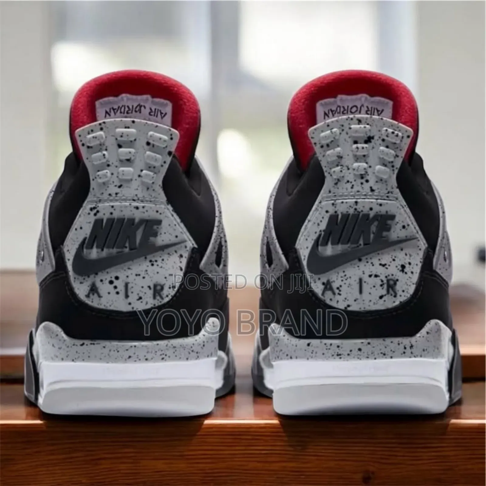 Nike Air Jordan 4 Retro Sneakers Black/Cemnet Color Fashion Sneaker