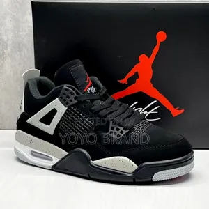 Nike Air Jordan 4 Retro Sneakers Black/Cemnet Color Fashion Sneaker