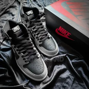 Nike Air Jordan 1retro High Og Shadow 2.0 Fashion Sneaker