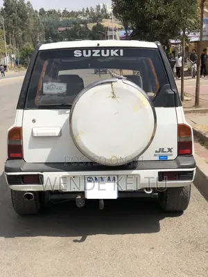 Suzuki Vitara 1998 White